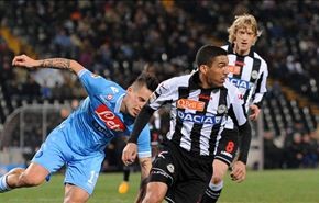 نابولي يتعثر مجددا قبل الموقعة المرتقبة مع يوفنتوس