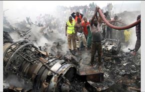 عشرات القتلى في تحطم طائرة بكونغو