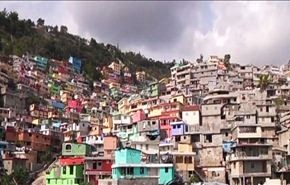 رنگ زدن خانه ها در مناطق فقیر نشین هائیتی