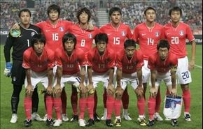 كوريا الجنوبية تحقق فوزا قاتلا على قطر 2-1