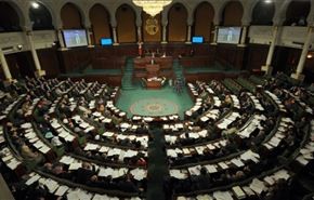 انتقاد از "شباهت" قوانین اساسی تونس و ایران