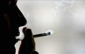 ثلث المدخنين في بريطانيا يعانون من اضطراب عقلي