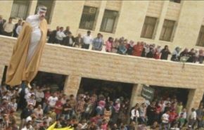 دانشجویان فلسطینی امیر قطر را آتش زدند