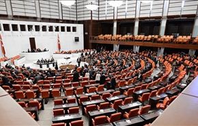 البرلمان التركي يقر تعديلا على قانون الارهاب