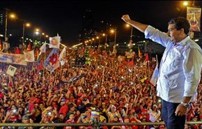 الاستطلاعات ترجح كفة مادورو للفوز بخلافة تشافيز