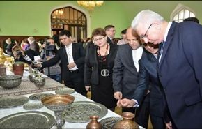 افتتاح معرض ايران الثقافي في استراخان الروسية