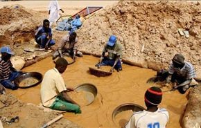اكثر من 60 قتيلا في انهيار منجم للذهب في السودان