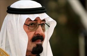 نویسنده عربستانی: آل سعود دموکراسی را حرام می داند