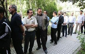 اقبال كثيف للناخبين الايرانيين على مراكز الاقتراع
