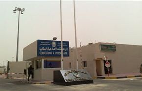 سجن اماراتي يمنع الزيارة والاتصال عن المعتقلين