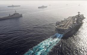 أمريكا تعزز تواجدها في البحرين بثمان سفن حربية