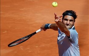 فيدرر يودع بطولة هامبورغ على يد لاعب مغمور