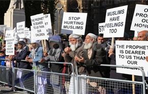 مساجد هلند، آماج حملات اسلام‌ستیزان تندرو