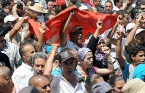 درگیری معترضان و نیروهای امنیتی در تونس