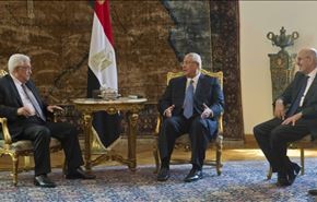 انتقاد عباس از دخالت حماس در امور داخلی مصر!