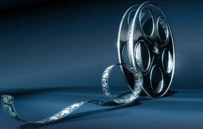 العراق يرسل الأفلام السينمائية الأرشيفية إلی إيران لإصلاحها