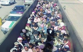 کارگران یمنی چگونه از عربستان اخراج می شوند + عکس