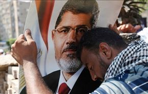بازداشت مرسی یک ماه دیگر تمدید شد
