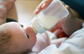 دراسة: الرضاعة الطبيعية تحمي الطفل من السمنة