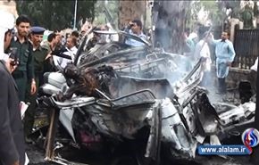 المشاهد الاولية من تفجير حافلة للقوات الخاصة بصنعاء