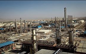 إرتفاع قيمة صادرات إيران البتروكيماوية بنسبة 55 %