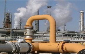 وزارة النفط تؤكد ضرورة رفع انتاج المصافي الايرانية