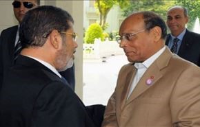 مصر هم سفیر خود را از تونس فرا خواند