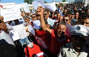 طرد الرؤساء الثلاثة من موكب تابين عنصري حرس بتونس