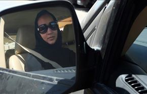 با وجود تهدیدها زنان عربستانی رانندگی می کنند