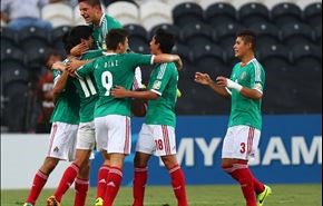 المكسيك تقسو على الارجنتين وتتاهل الى النهائي