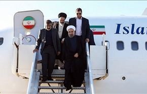 بالصور/الرئيس روحاني يتفقد المناطق المنكوبة بزلزال برازجان