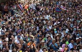 المتظاهرون في تايلاند يقتحمون مقر الحكومة
