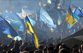 قادة الاتحاد الأوروبي يؤكدون دعمهم للاحتجاجات في أوكرانيا