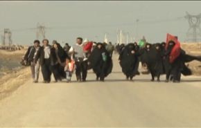 تدفق الزوار الايرانيين للمشاركة في زيارة الاربعين