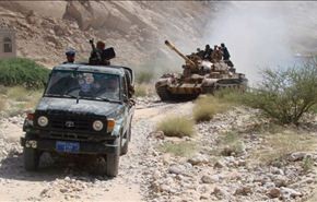 الجيش اليمني في دماج لمراقبة وقف إطلاق النار بين انصار الله والتكفيريين