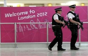 بازداشت دو انگلیسی در فرودگاه لندن