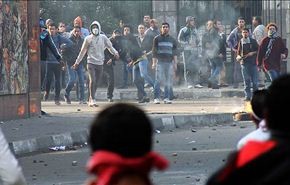 أكثر من 200 قتيل ومصاب في اشتباكات الامن المصري والمتظاهرين