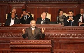 بالفيديو؛ لماذا خرج الوفد الاميركي من البرلمان التونسي اثناء كلمة لاريجاني؟