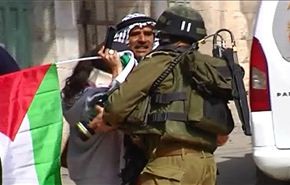 فديو خاص؛ إشتباكات مع الاحتلال وإصابة عشرات الفلسطينيين بالخليل