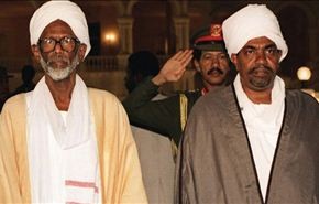 الرئيس السوداني يلتقي بالترابي للمرة الاولى منذ سنوات