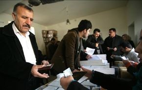 کمیته عالی انتخابات عراق استعفای خود را پس گرفت