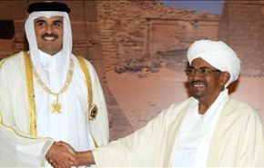 امير قطر يغادر السودان ويصل الى الجزائر