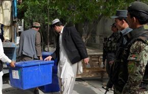 انفجار يدمر شاحنة تحمل بطاقات اقتراع في افغانستان