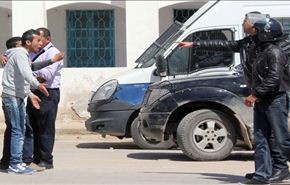 مصادمات بين قوات الأمن وأهالي ضحايا الثورة التونسیة