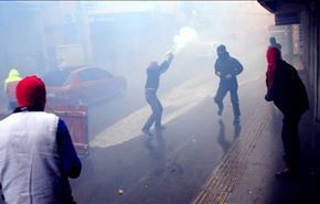 الشرطة التركية تستخدم الغاز المسيل للدموع لفض المحتجيين