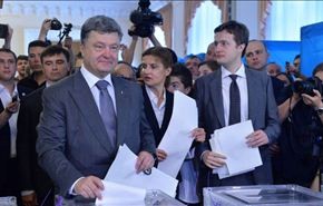 استطلاع: فوز بوروشنكو برئاسة اوكرانيا