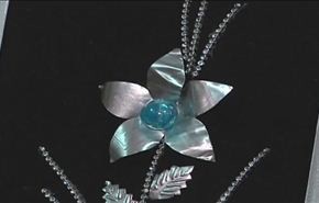 لوحات فنية مصنوعة من بقايا النفايات