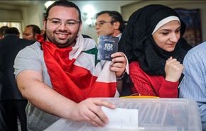 بالصور: الجالية السورية في إيران تصوت في الانتخابات الرئاسية