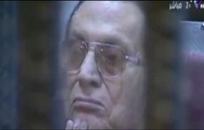 گاف وکیل، مبارک را در قفس به خنده انداخت + فیلم