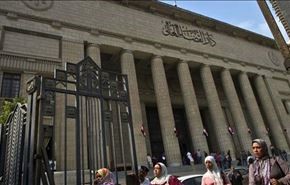 محكمة مصرية تبرئ ضباط شرطة أدينوا بقتل 37 سجينا